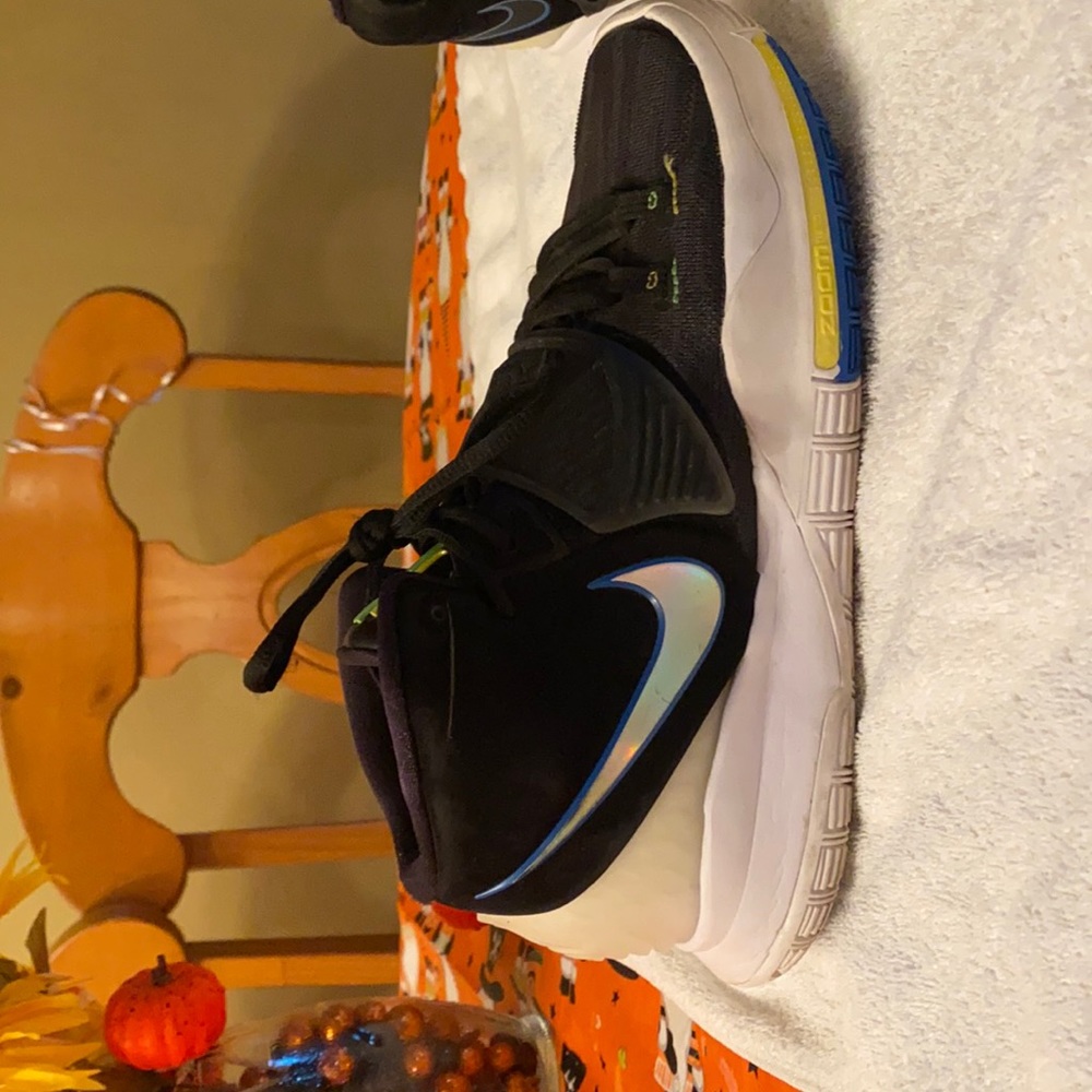 Nike Kyrie 6 size 8 Men’s US